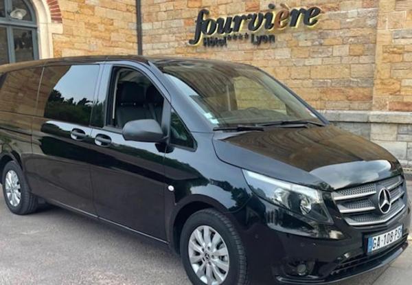 Van et Minibus Mercedes Bourg en Bresse en mode salon